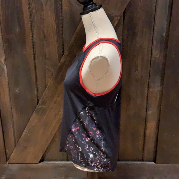 C 9 Champion workout tank top - Picture 4 of 9